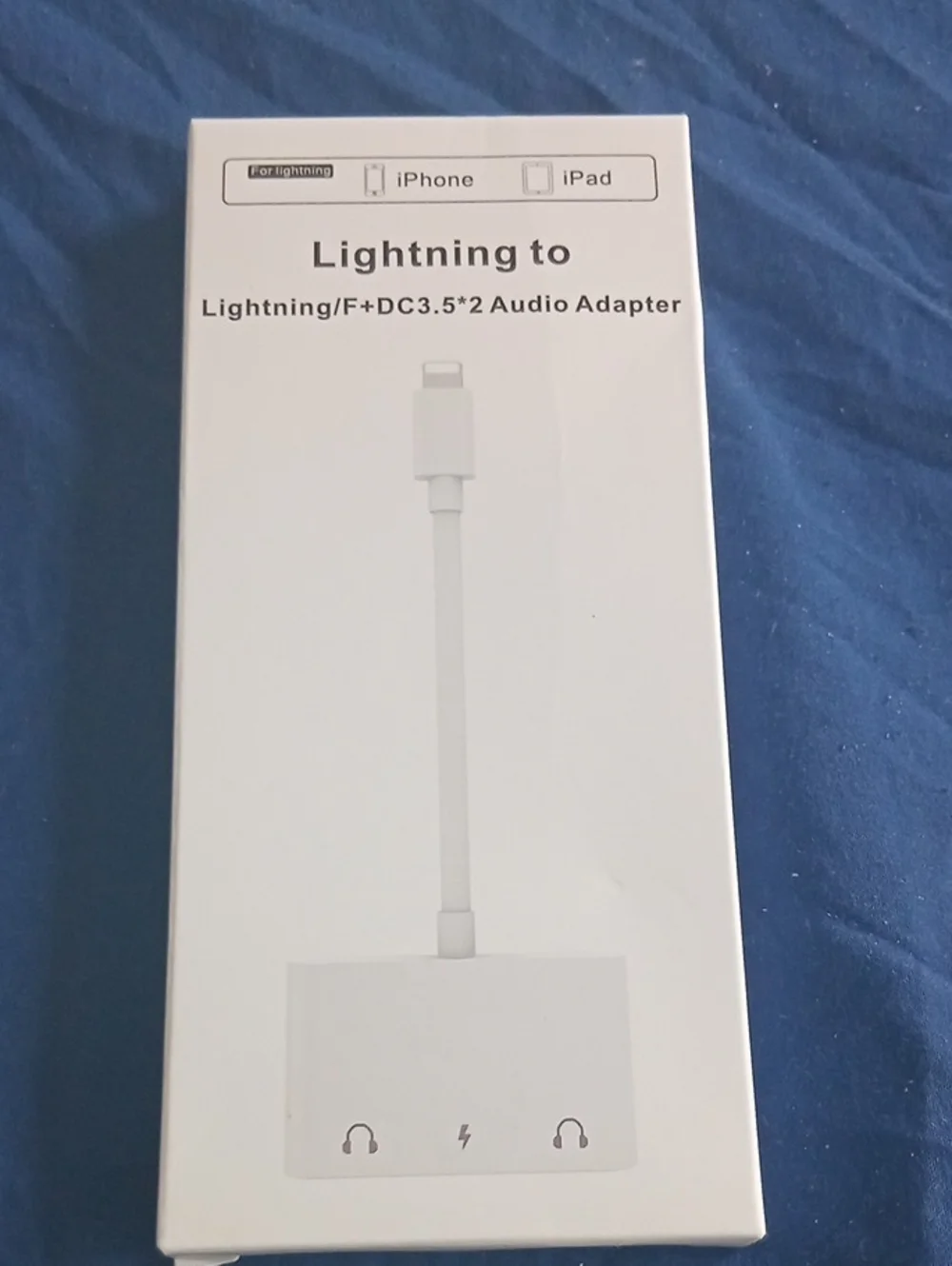 Lightning to 3.5mm Audio + Charging Adapter - White